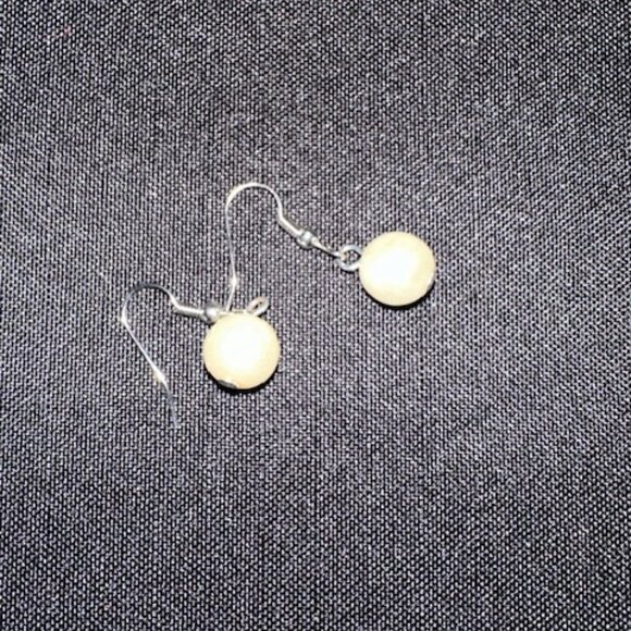 Pearls Necklace and Earring Set  7359  NWT Boutique - Picture 3 of 4